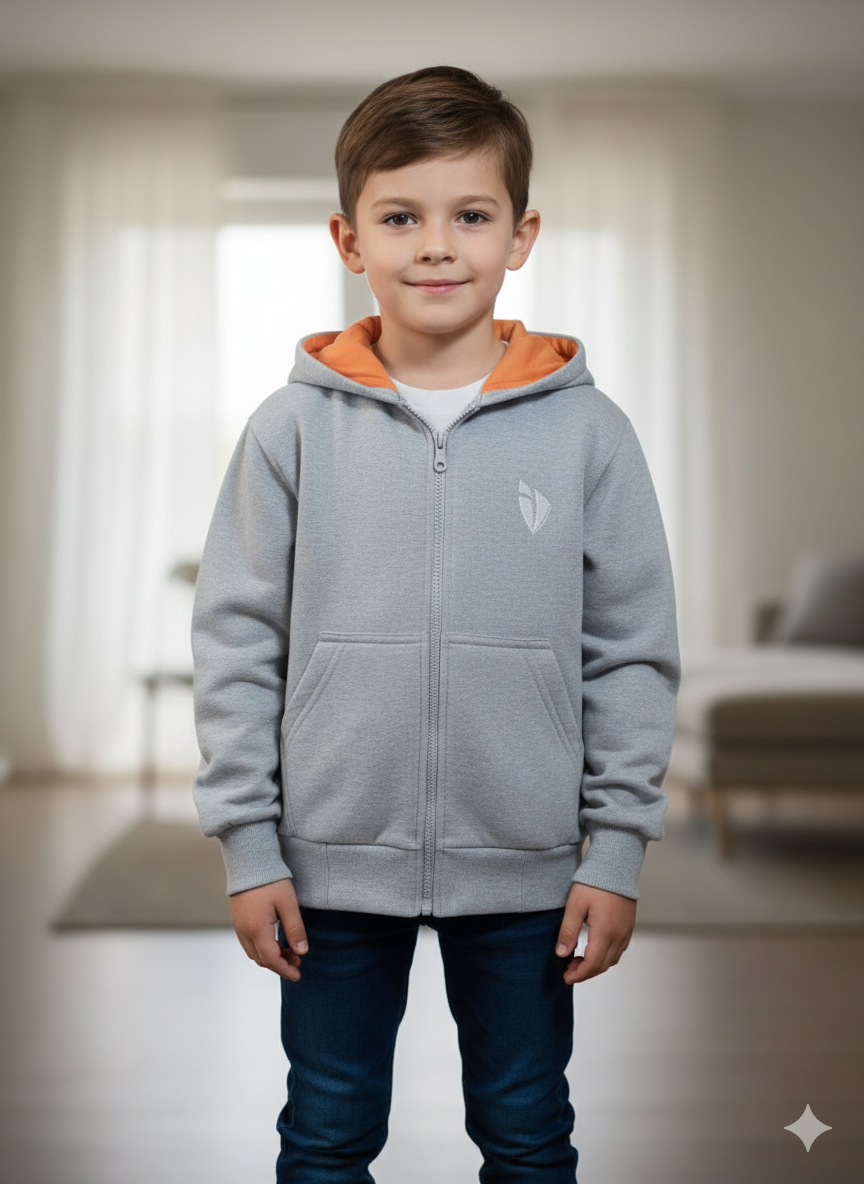 POLERA CON CAPUCHA INNOVA SCHOOLS